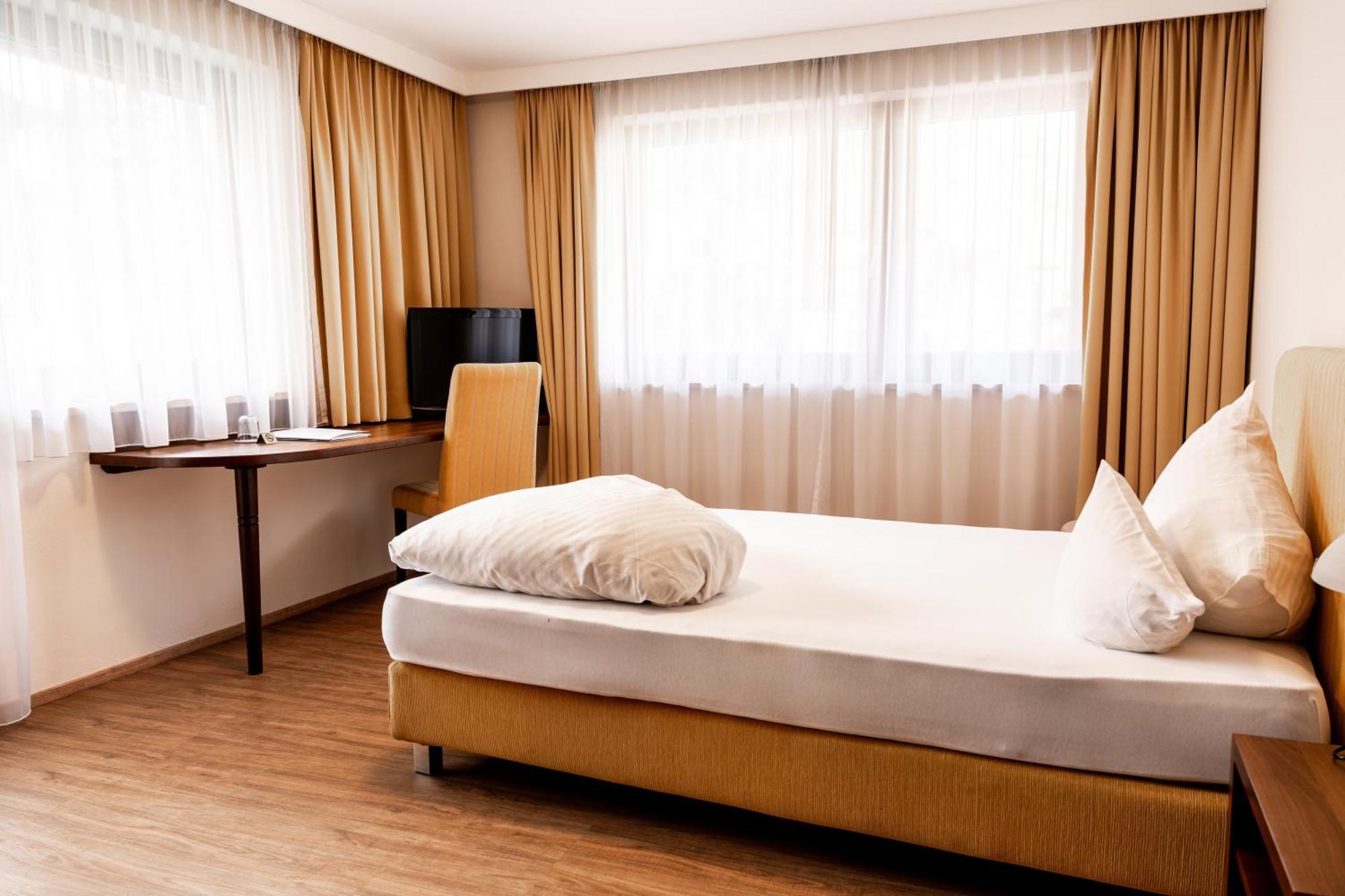 Hotel Maria Theresia Mayrhofen Kültér fotó